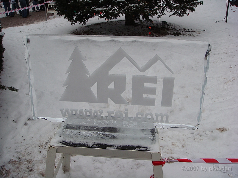 031 Plymouth Ice Show [2008 Jan 26].JPG - Scenes from the Plymouth, Michigan Annual Ice Show.